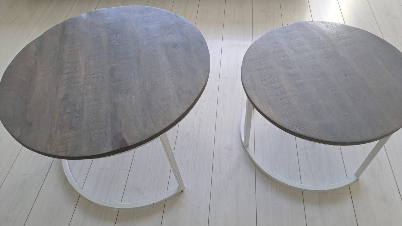 Set van 2 salontafels, rond en ovaal, hout en metaal, Ophalen, Gebruikt, Rond, 55 tot 75 cm