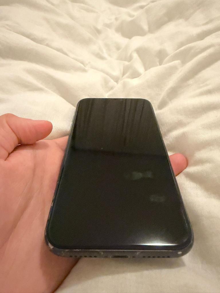 iPhone 11 - Zwart - Goede staat, Telecommunicatie, Mobiele telefoons | Apple iPhone, Gebruikt, Verzenden, Zwart, IPhone 11