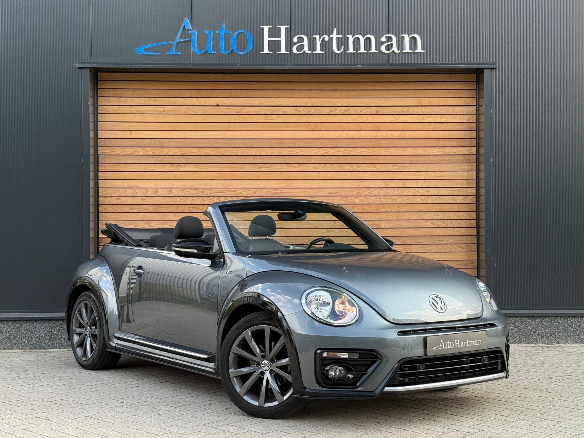 Volkswagen Beetle Cabriolet 1.4 TSI Dune R-line FENDER-AUDIO, Auto's, Stof, Gebruikt, 4 stoelen, Automatische klimaatregeling