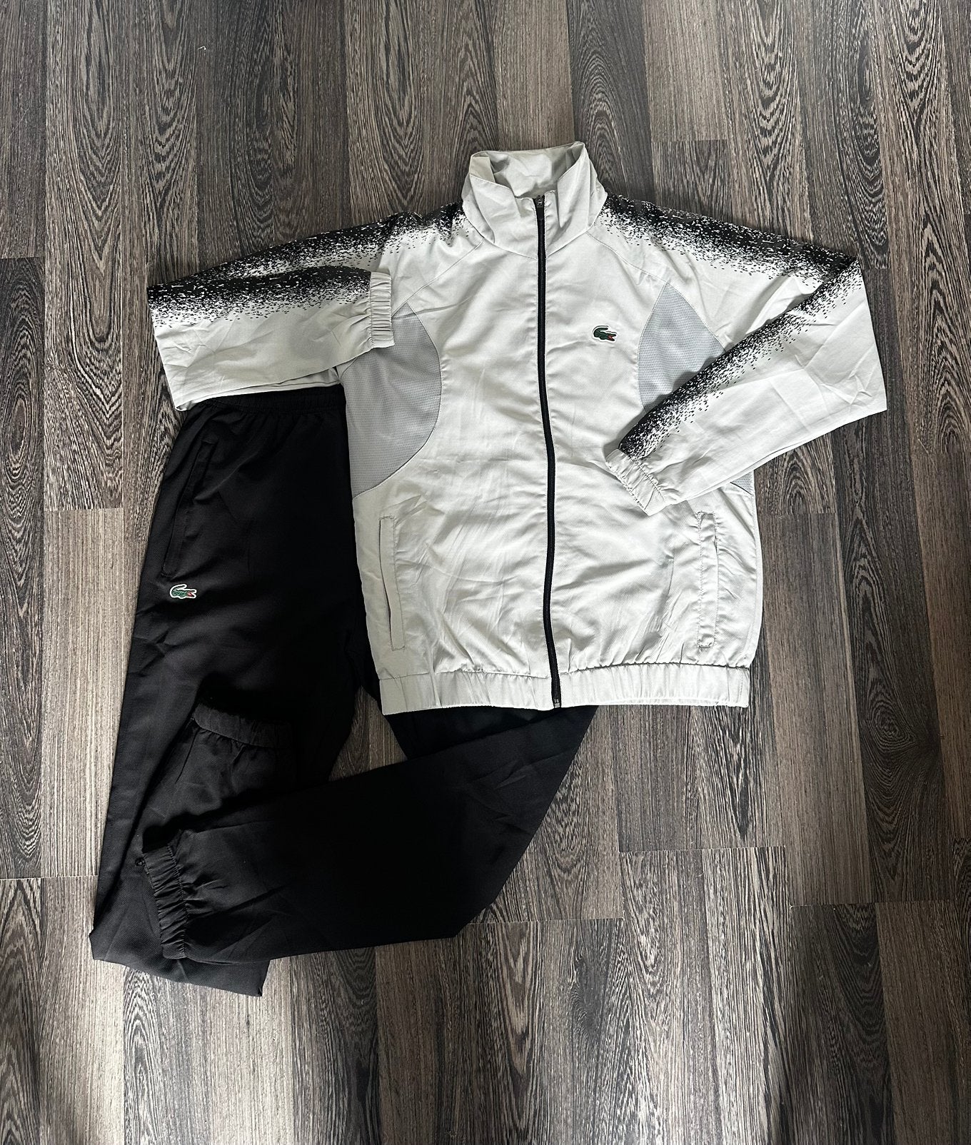 Lacoste pak, Ophalen, Nieuw, Overige maten, Grijs