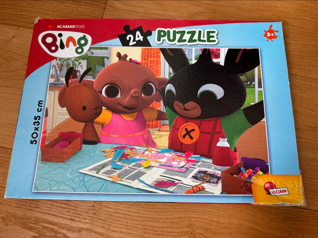 Bing Konijn Puzzel 24 Stukjes - 50x35 cm, Ophalen of Verzenden, 10 tot 50 stukjes, Zo goed als nieuw, 2 tot 4 jaar