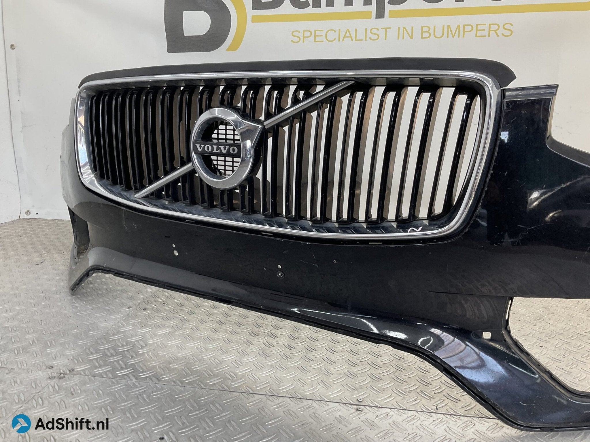 Bumper Volvo XC90 XC-90 16-19 31353362 Voorbumper F5-16442, Bumper