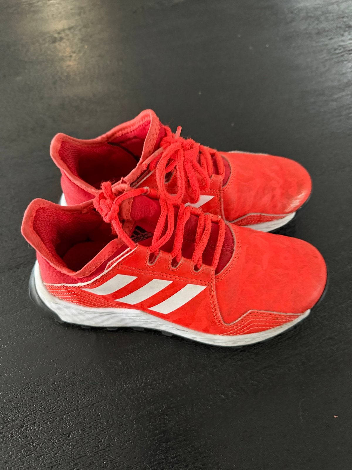 Adidas Youngstar hockeyschoenen maat 32 oranje, Ophalen of Verzenden, Gebruikt, Jongen of Meisje, Sportschoenen