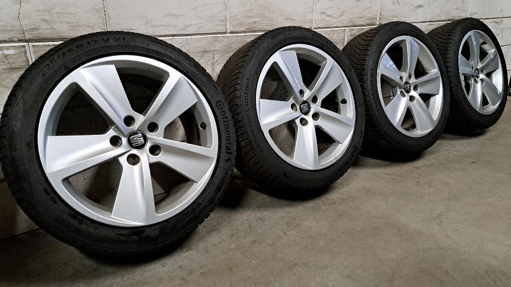 Lm-velgen Leon Audi A3 Golf Eos Caddy Jetta Touran 225/45/17, Auto-onderdelen, Banden en Velgen, Gebruikt, Banden en Velgen, 17 inch