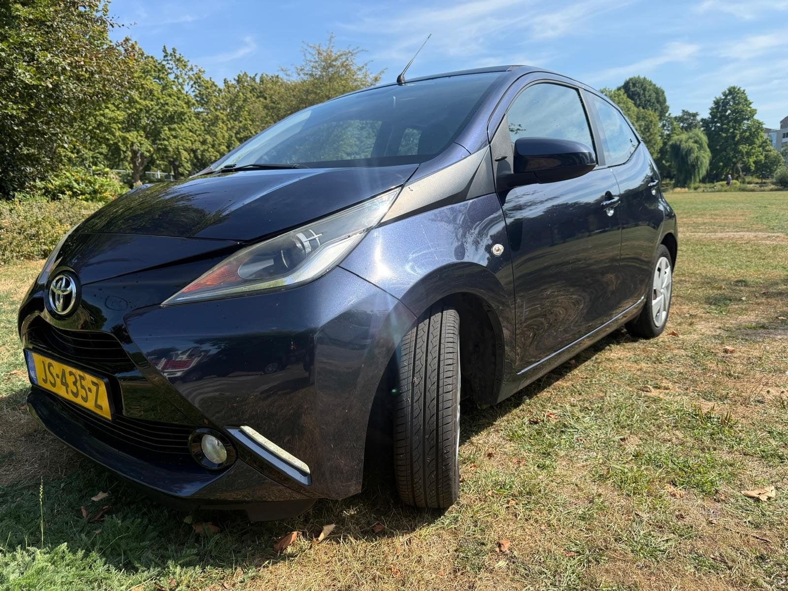 Toyota Aygo 1.0 12V Vvt-i Ddrs 2016 Blauw cabriolet, Voorwielaandrijving, Achteruitrijcamera, Origineel Nederlands, Handgeschakeld