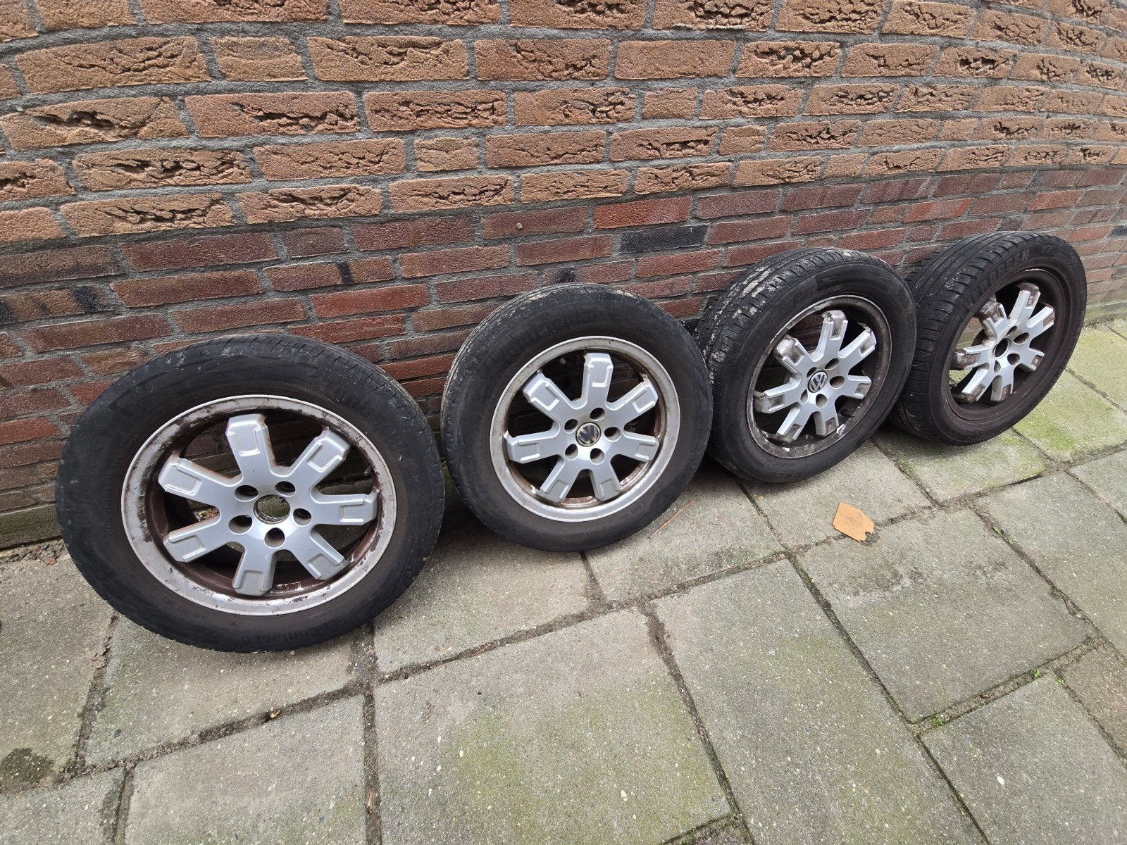 4 lichtmetalen velgen volkswagen polo 185/60/r15, Ophalen, Gebruikt, Volkswagen