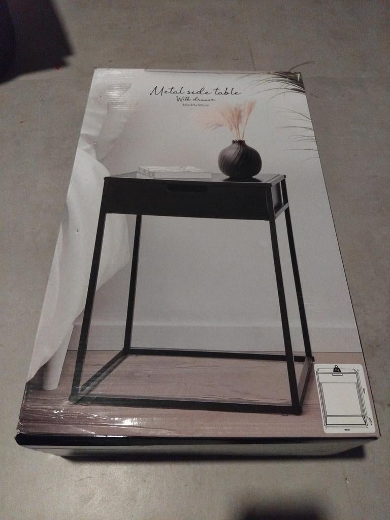 Side table ijzer zwart 40x30x50 cm Nieuw in doos bijzettafel, Huis en Inrichting, Woonaccessoires | Stolpen, Ophalen of Verzenden