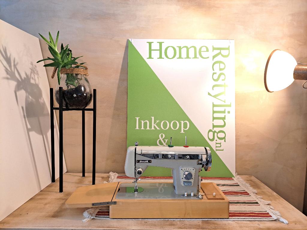 Vintage Youth naaimachine – uitstekend werkend & in topstaat, Ophalen, Zo goed als nieuw, Naaimachine, Overige merken