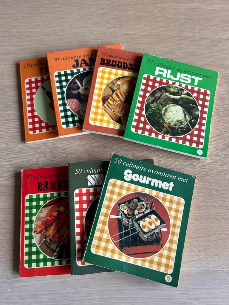 Vintage Kookboekjes: 50 Culinaire Avonturen Collectie, Boeken, Kookboeken, Ophalen of Verzenden, Gelezen, Overige gebieden, Voorgerechten en Soepen