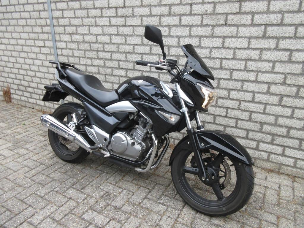 Suzuki GW 250 INAZUMA (bj 2014), Bedrijf, Naked bike