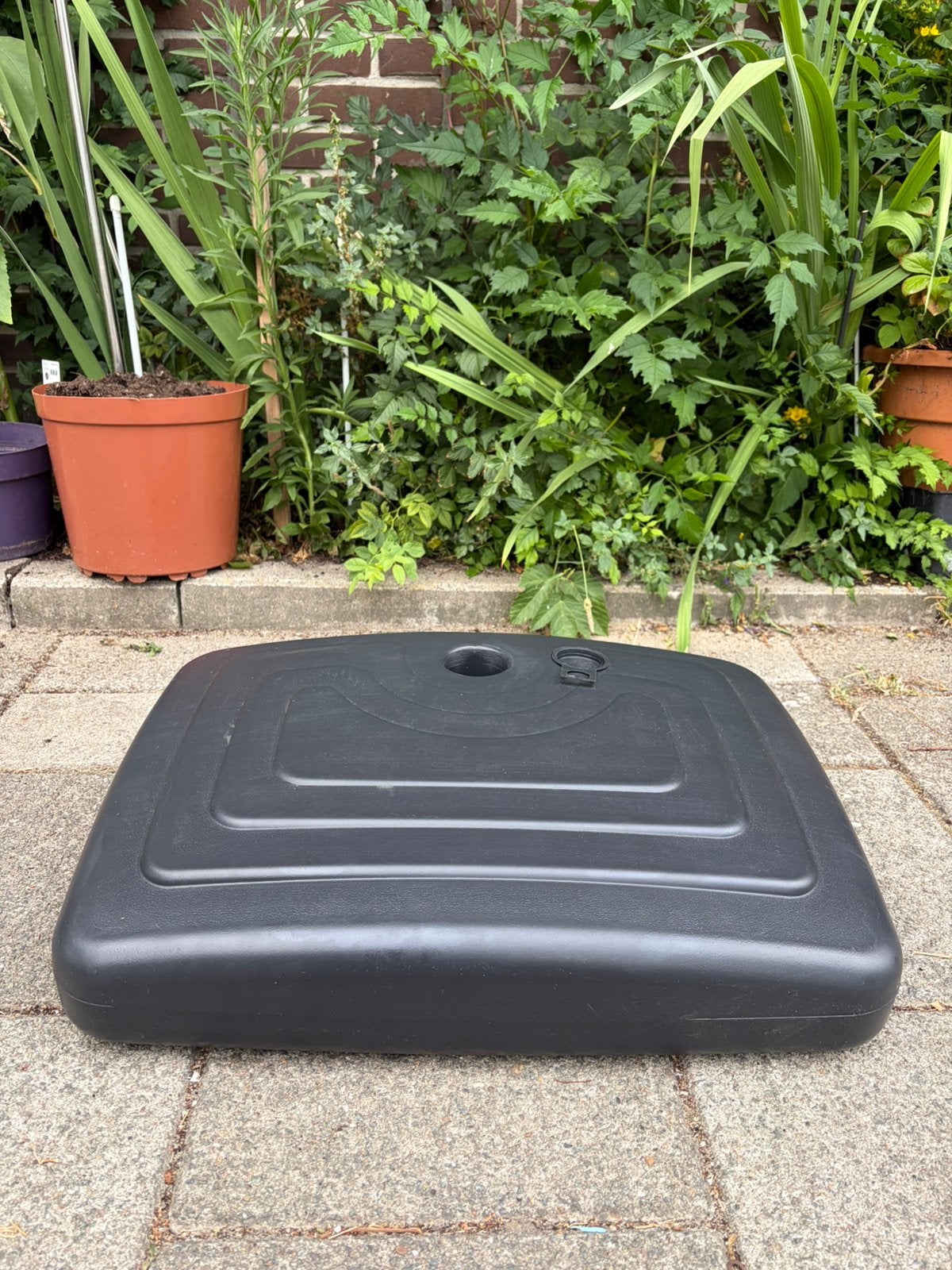 Parasolvoet voor parasol tot 250cm, 30L vulvaar tot 20kg, Ophalen, Zo goed als nieuw, Minder dan 1 meter, Parasolvoet