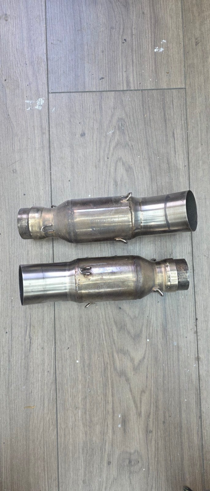 Akrapovic katalysator linkpipes Aprilia RSV 1000 mille Tuono, Ophalen of Verzenden, Gebruikt