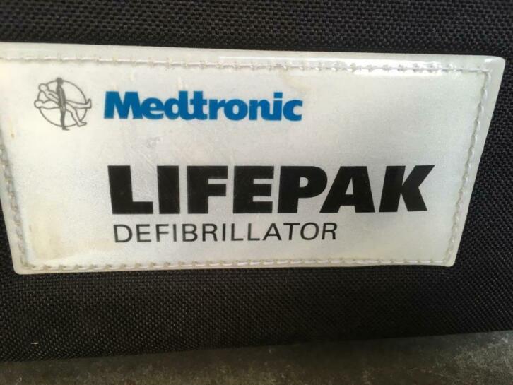 AED Medtronic Fysiocontrol Lifepak 500 bifasisch, Diversen, Niet ingevuld, Gebruikt, Niet ingevuld, Ophalen of Verzenden