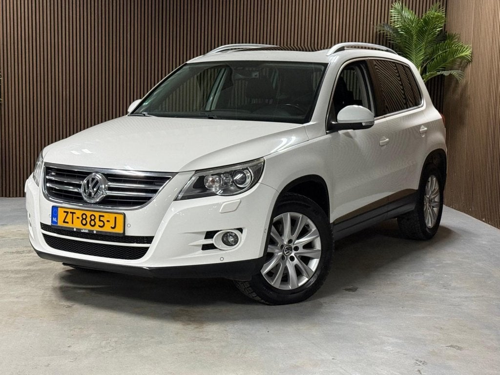 Volkswagen Tiguan 1.4 TSI Sport&St. 4M (bj 2008), Auto's, Gebruikt, 4 cilinders, Wit, Bedrijf