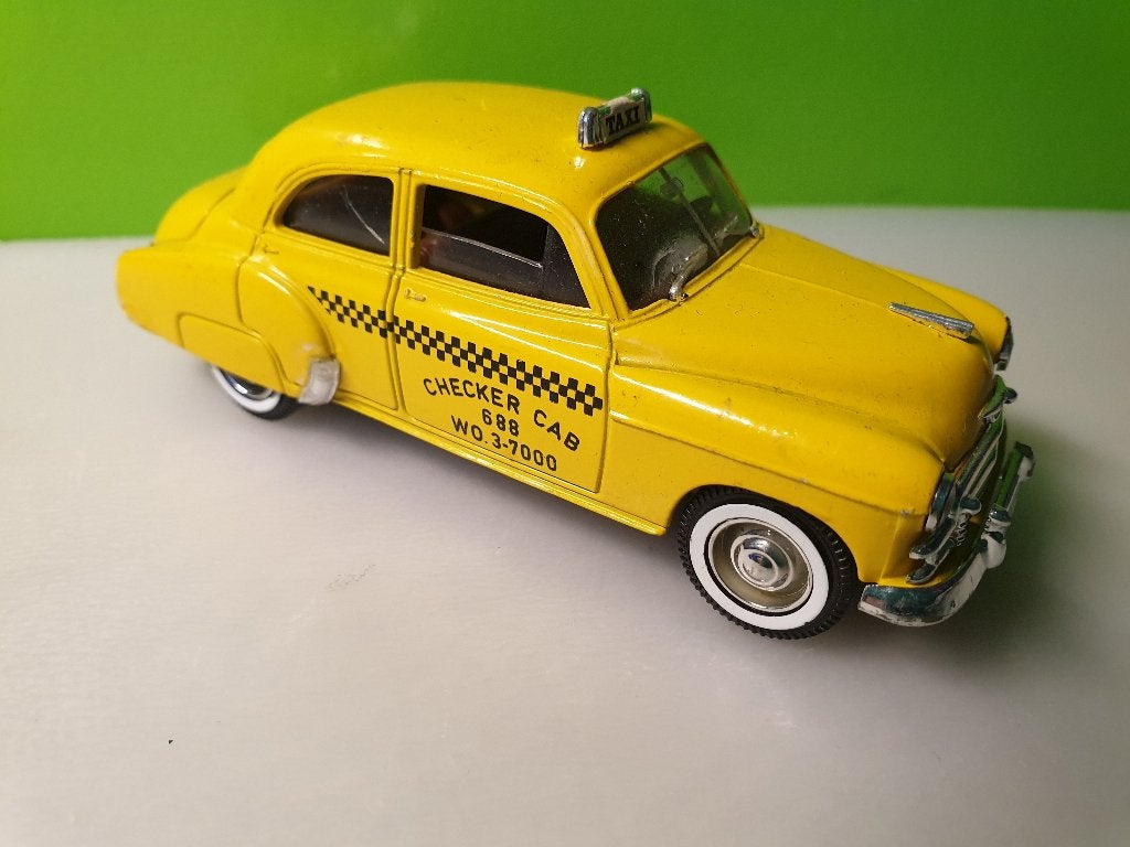 Solido - Chevrolet Checker Cab 1950 [geel] 1/43, Ophalen of Verzenden, Gebruikt, Auto, Solido