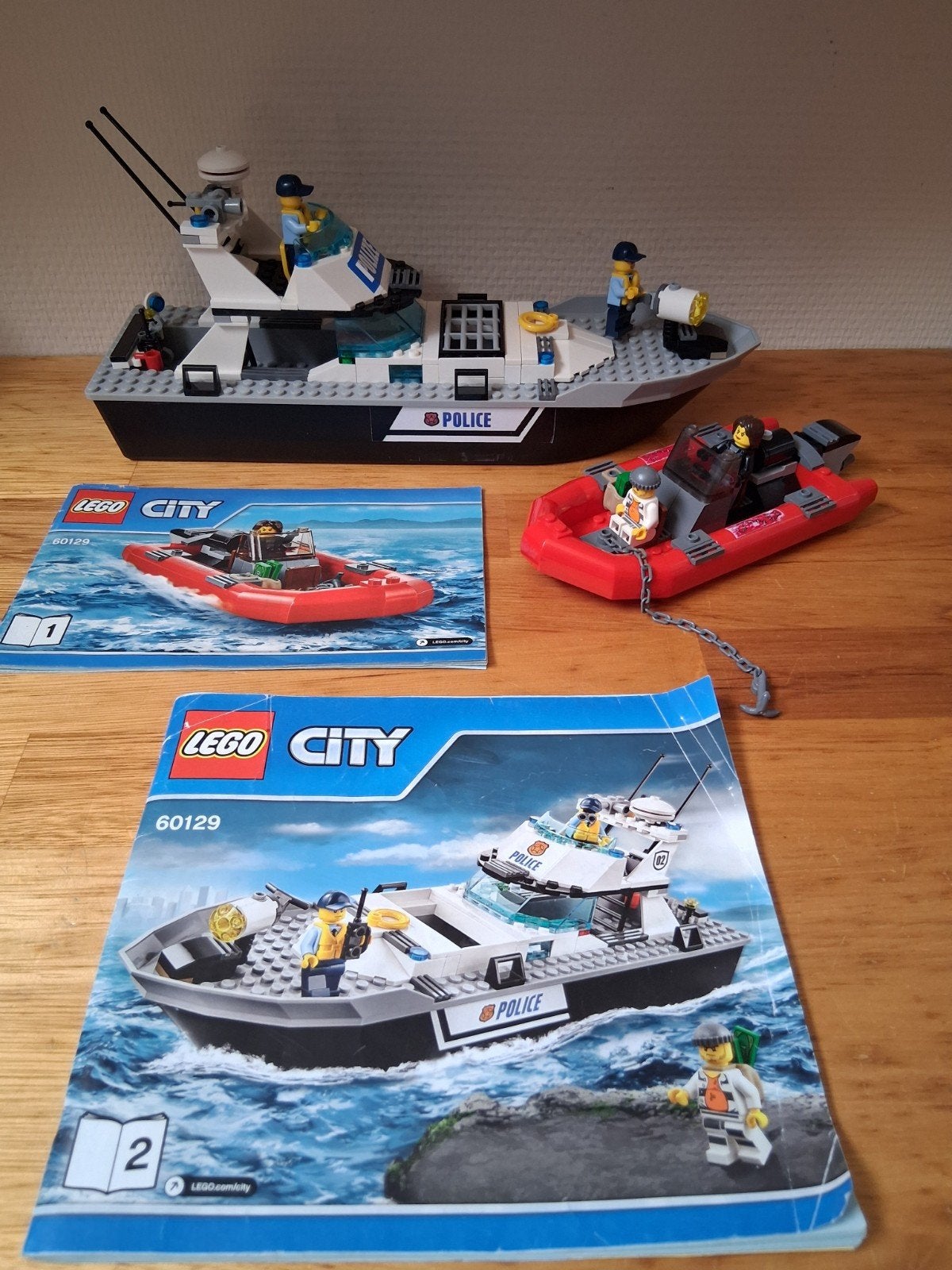 Lego city politie Patrouilleboot 60129 complete set +boekjes, Kinderen en Baby's, Lego, Ophalen of Verzenden, Complete set, City