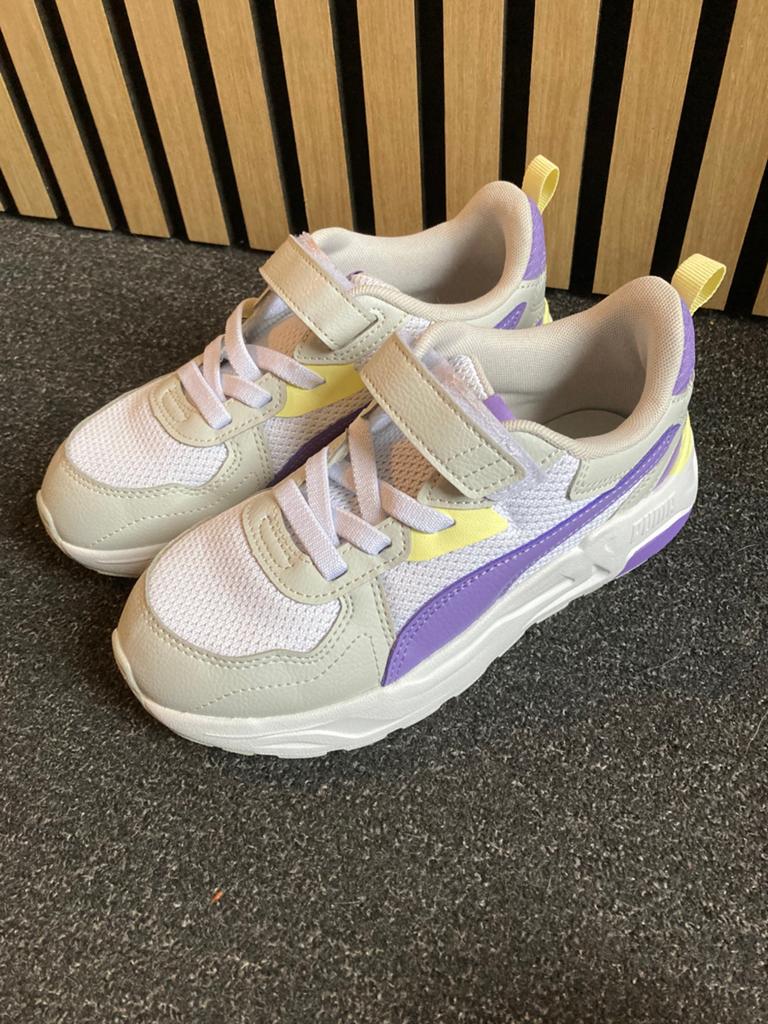 Puma sportschoenen maat 35, Meisje, Schoenen, Ophalen of Verzenden, Zo goed als nieuw