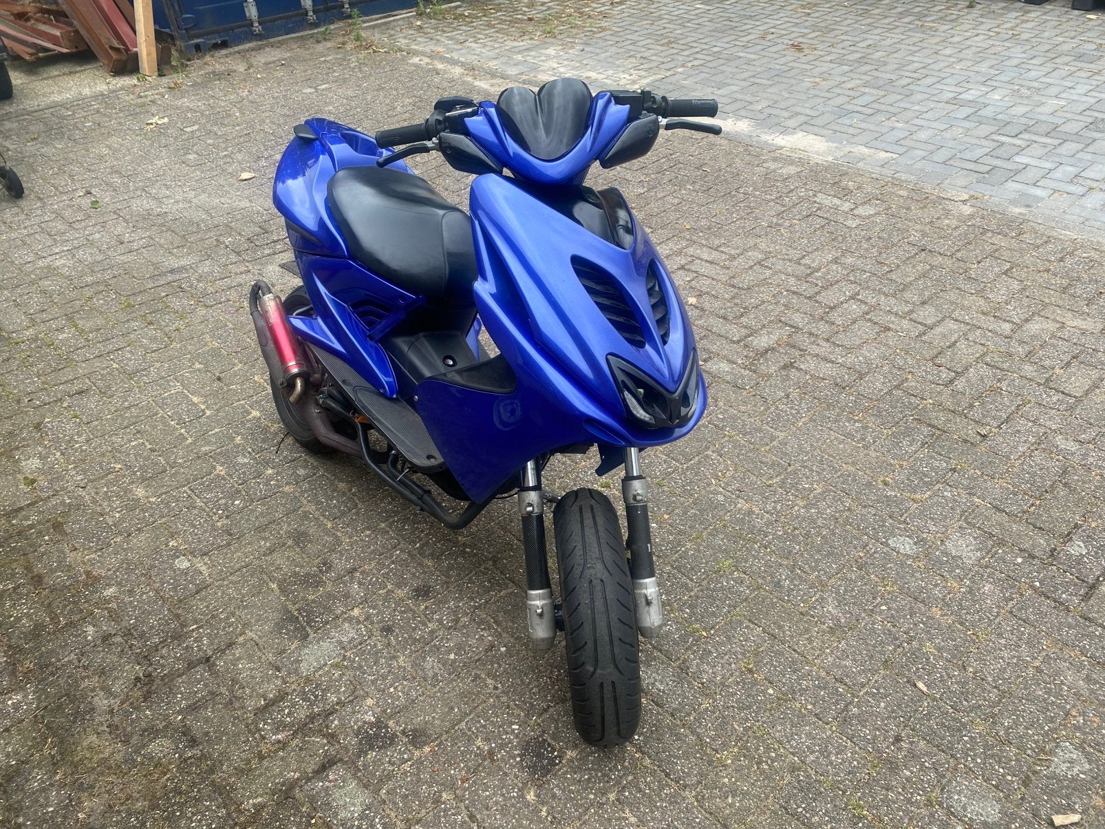 Yamaha Aerox 70cc met veel onderdelen, Fietsen en Brommers, Scooters | Yamaha, Ophalen, Tweetakt, Gebruikt, Aerox