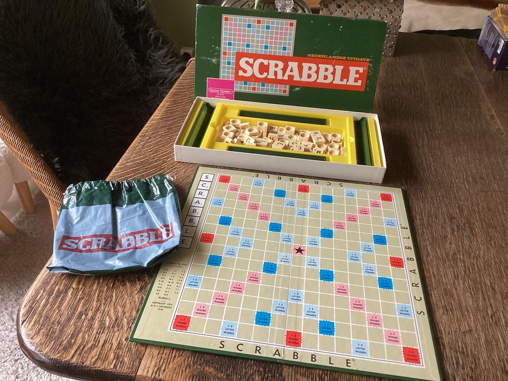 Scrabble spel compleet voor, € 5, Ophalen of Verzenden, Gebruikt