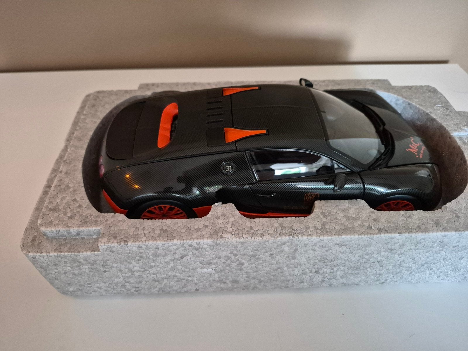Autoart Bugatti Veyron 16.4 Super Sport 1:18 Nieuw in Doos, Ophalen, Nieuw, Auto, Autoart