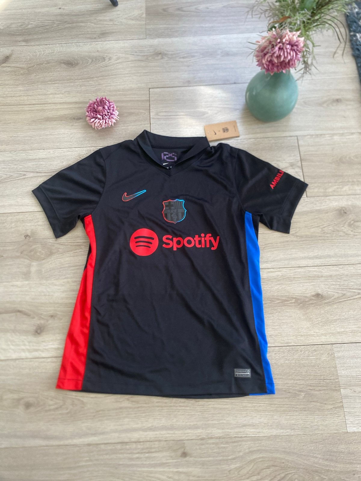 FC Barcelona uitshirt 2023/2024 Lamine Yamal 19 Maat M, Maat 48/50 (M), Zwart, Nieuw, Ophalen of Verzenden