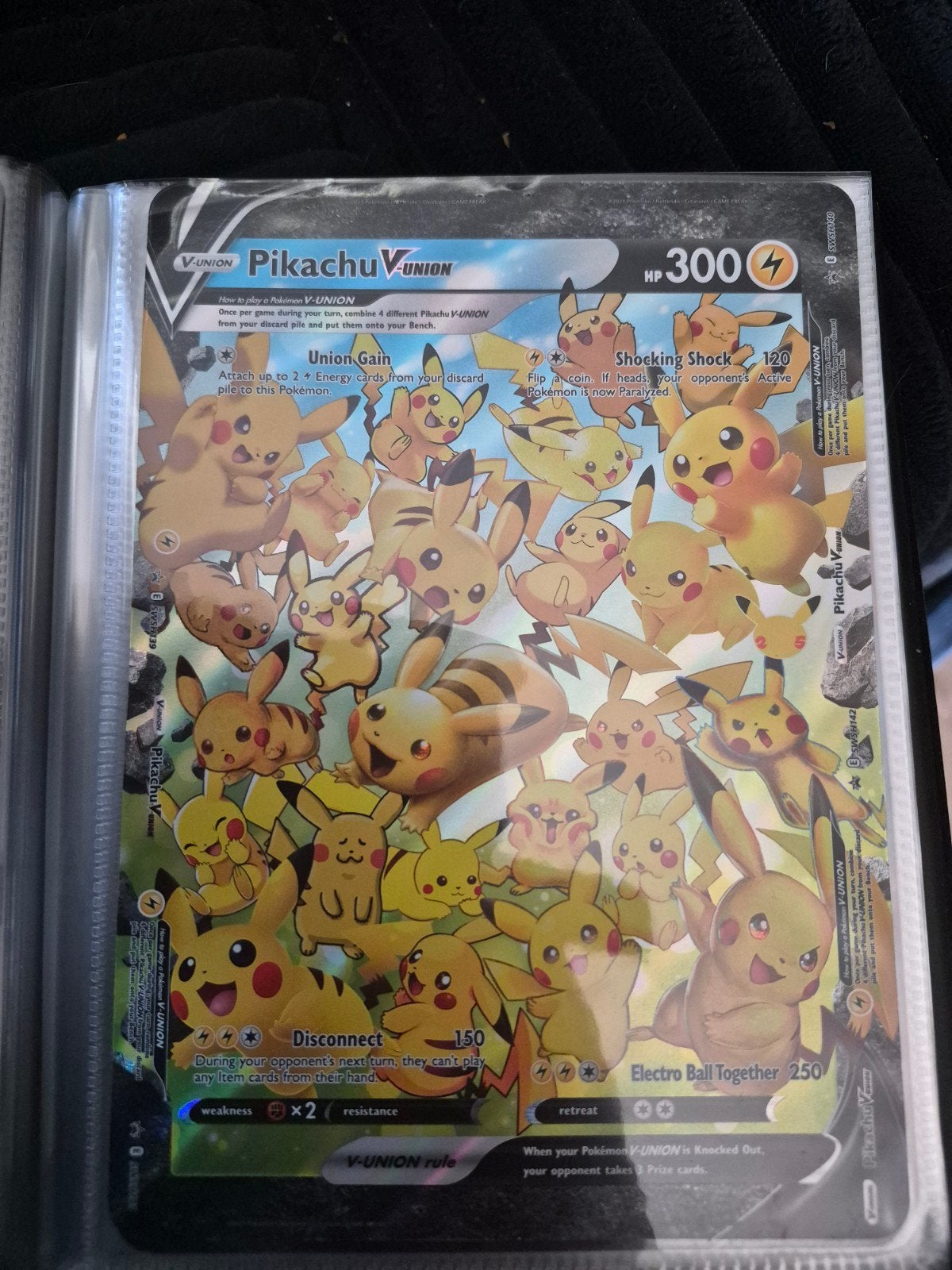 jumbo kaart pikachu V Union, Hobby en Vrije tijd, Verzamelkaartspellen | Pokémon, Ophalen of Verzenden, Nieuw, Losse kaart, Foil