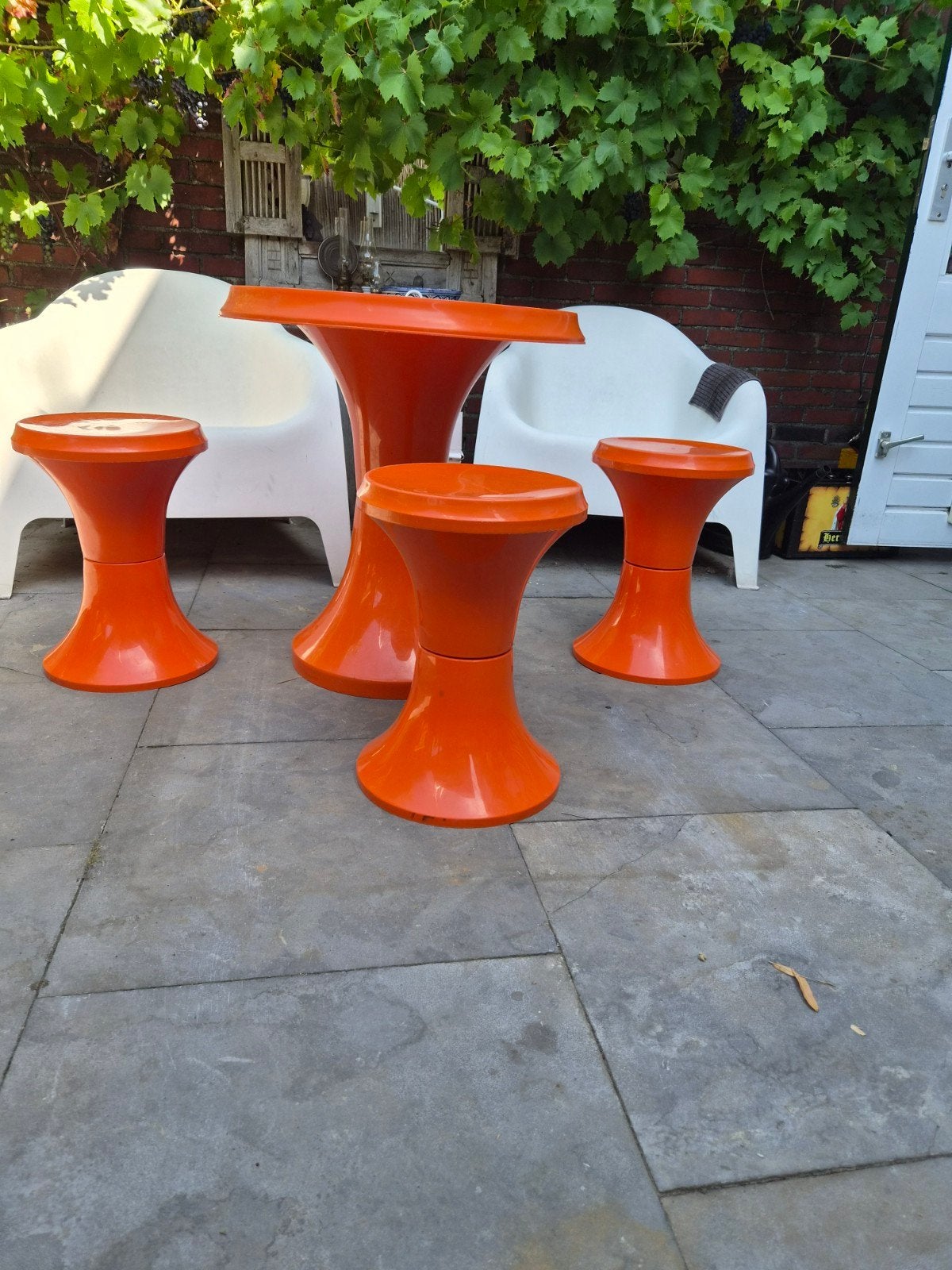 vintage tam tam set, Huis en Inrichting, Krukjes, Ophalen, Zo goed als nieuw, Kunststof