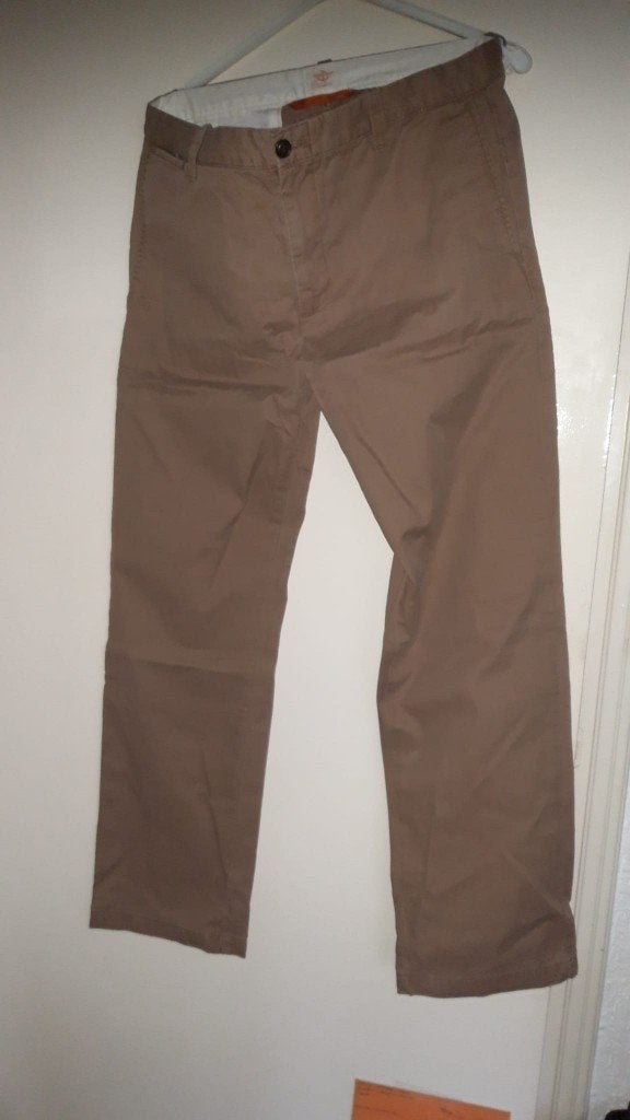 als nieuwe DOCKERS Chino Pantalon Bruin Beige 26 W36 L32, Verzenden, Zo goed als nieuw, Maat 56/58 (XL), Beige