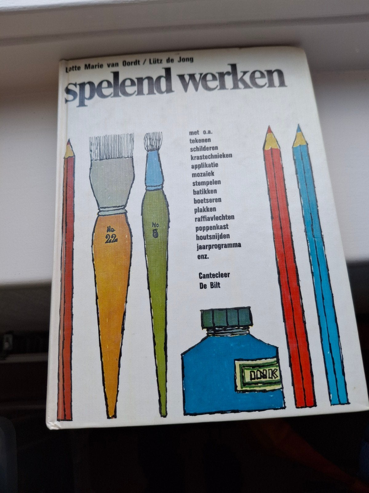 Spelend Werken - Handenarbeid met kinderen, Ophalen of Verzenden, Nieuw, Lotte Marie van Oordt / Lütz de Jong, Non-fictie