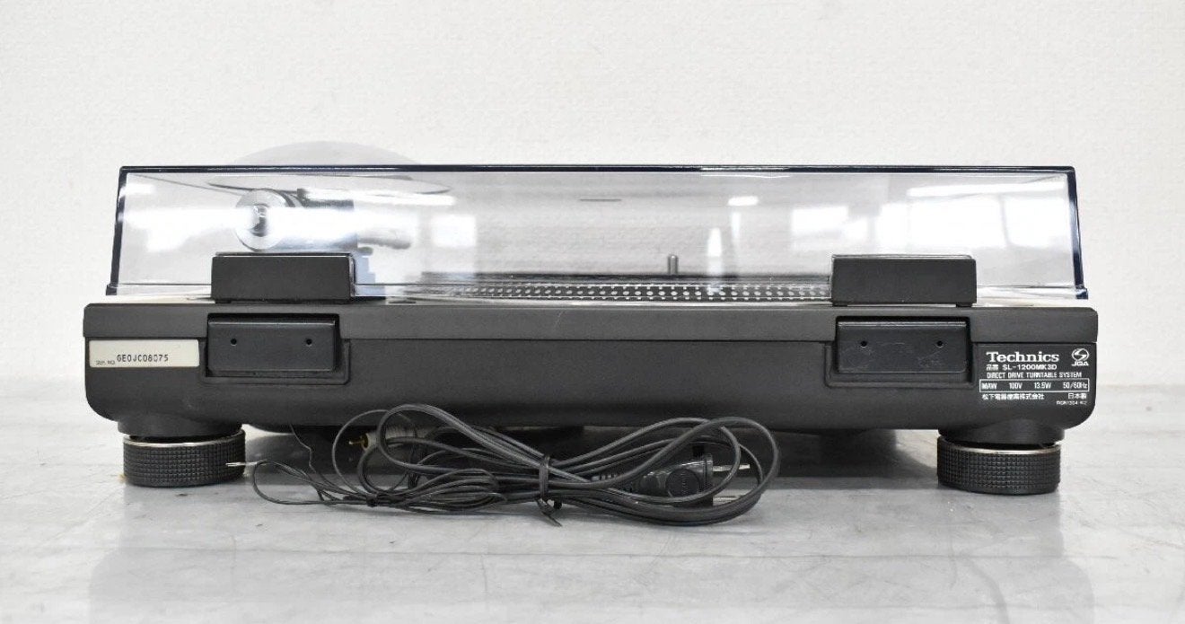 Technics 1210M3D z.g.a.n. gesigneerd door bekende DJ, Ophalen, Pitch-regelaar, Zo goed als nieuw, Platenspeler