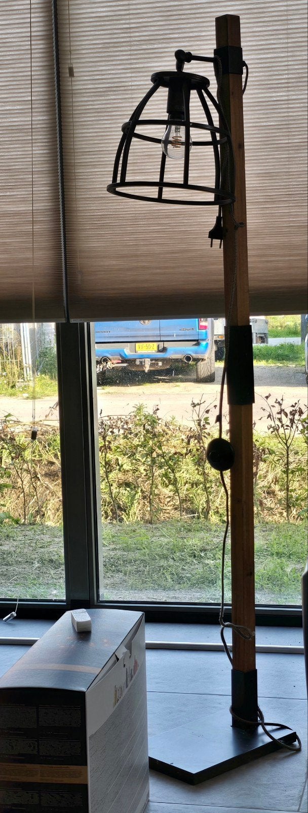 Vloerlamp Arthur (Lamp en Licht) - Scharnier defect, Ophalen, Gebruikt, 150 tot 200 cm