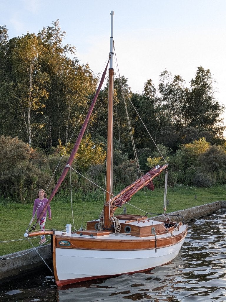 GAFFELKOTTER Slup Cornish Crabber Shrimper Cape Henry Lugger, Watersport en Boten, Ophalen, 8 pk, Gebruikt, Viertaktmotor