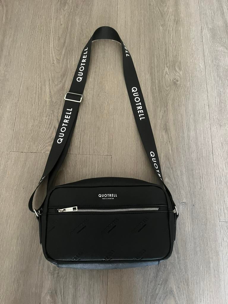QUOTRELL heuptas, Sieraden, Tassen en Uiterlijk, Ophalen of Verzenden, Zo goed als nieuw, Zwart