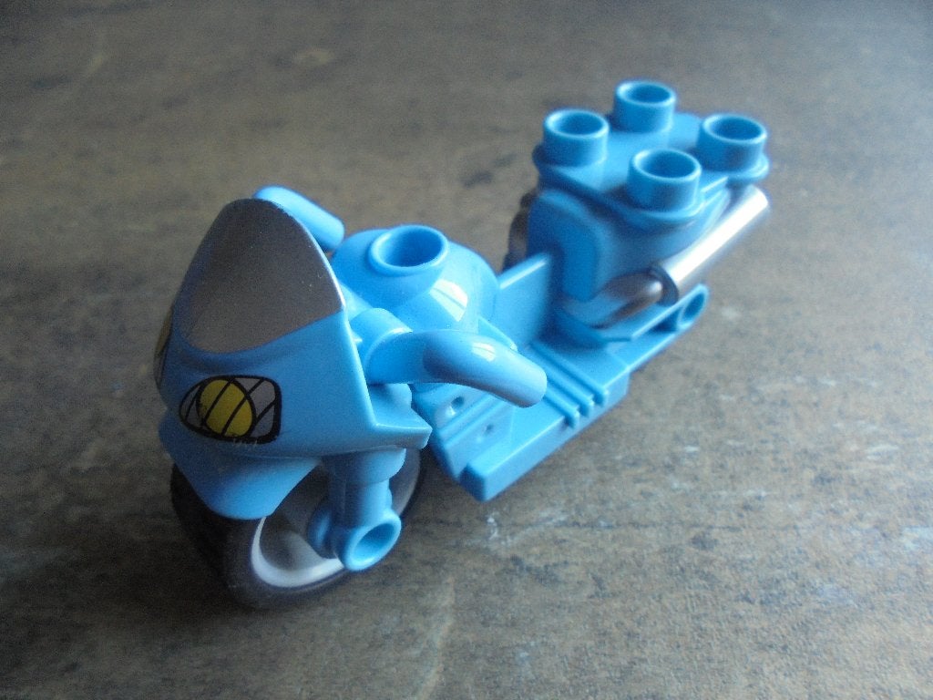 Lego Duplo Motorcycle (zie foto's), Kinderen en Baby's, Speelgoed | Duplo en Lego, Ophalen of Verzenden, Gebruikt, Losse stenen