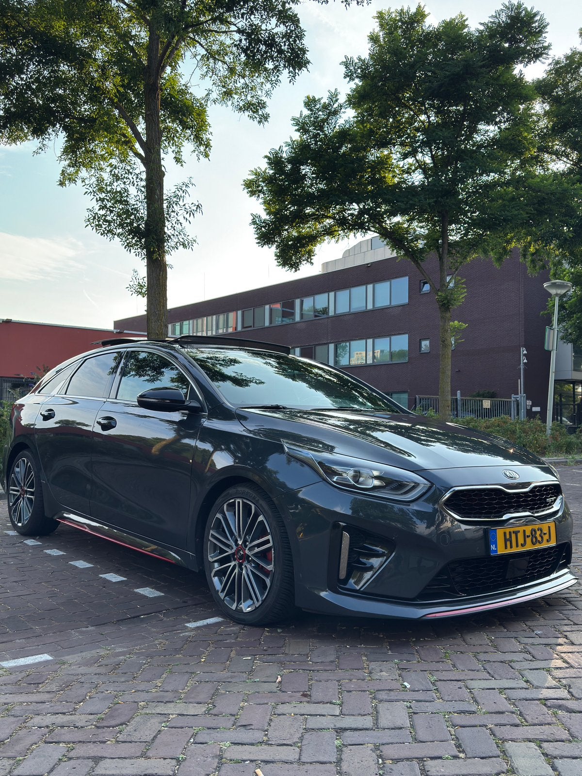 Kia (Pro) Cee d 1.6 T-gdi 204pk Ecodynamics Dct7 2019 Grijs, Auto's, Kia, Stationwagon, 16 km/l, Leder en Alcantara, 5 stoelen