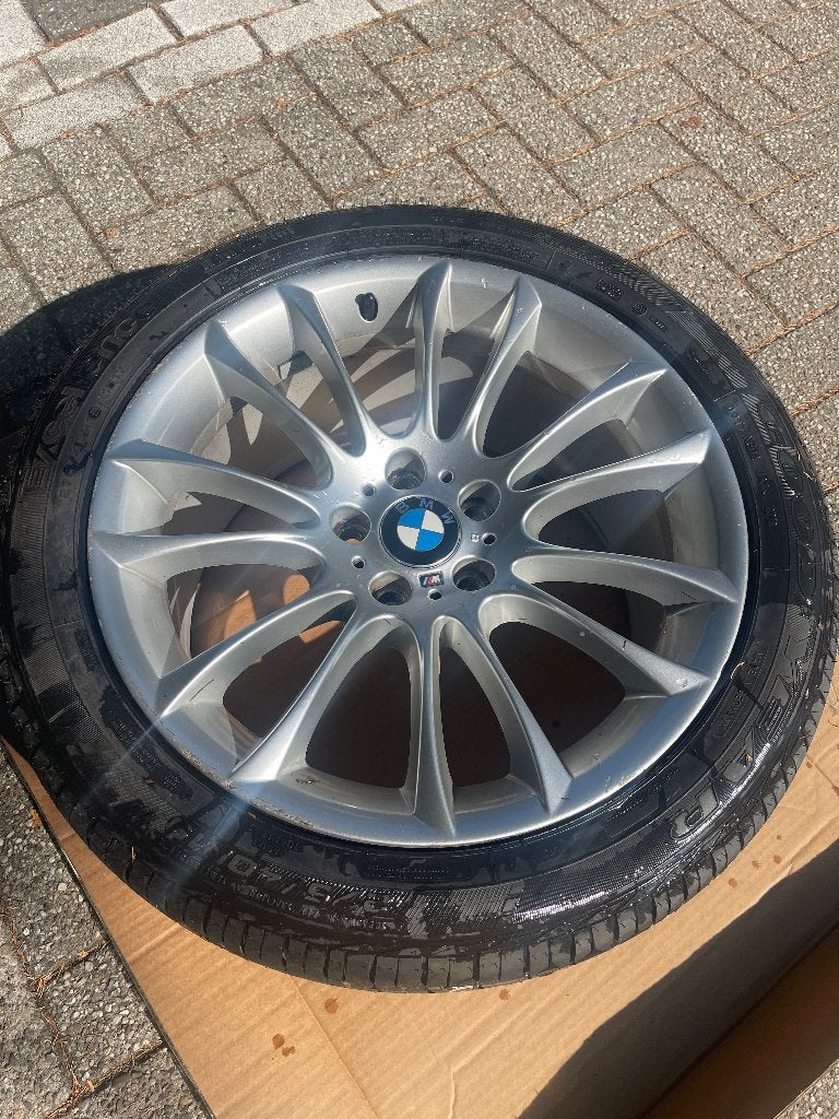 BMW GT5 (F07) , all weather 19" banden runflat, Gebruikt, 275 mm, All Season, Band(en)