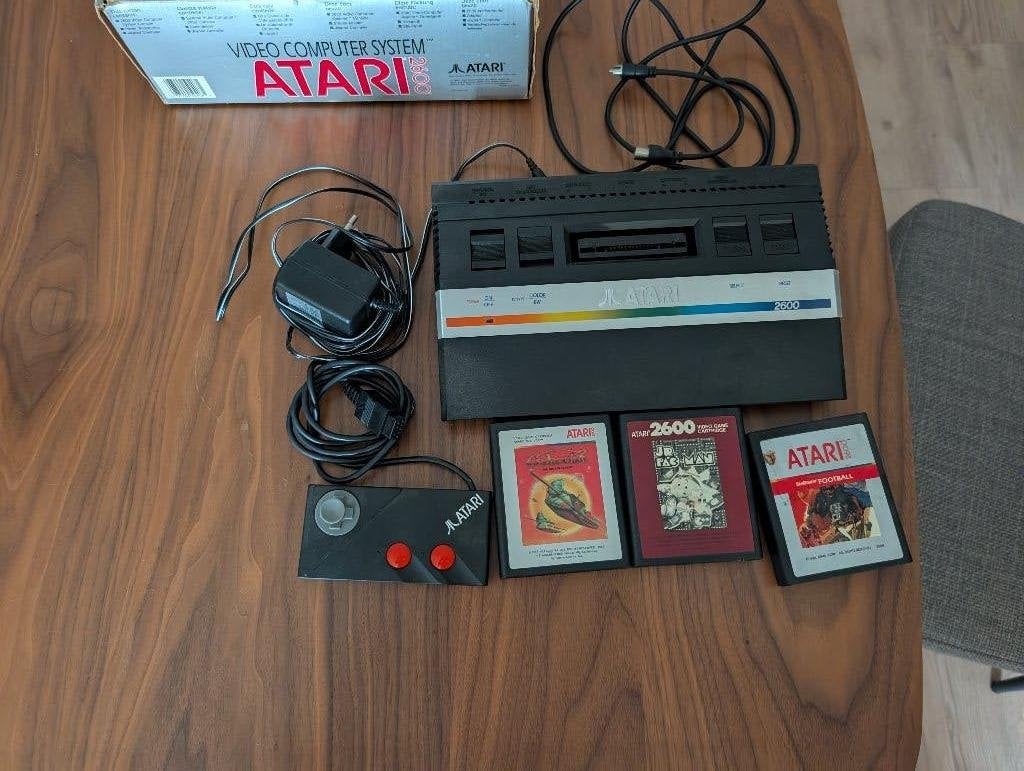 Atari 2600, Spelcomputers en Games, Spelcomputers | Atari, Ophalen of Verzenden, Met 1 controller, Atari 2600, Gebruikt