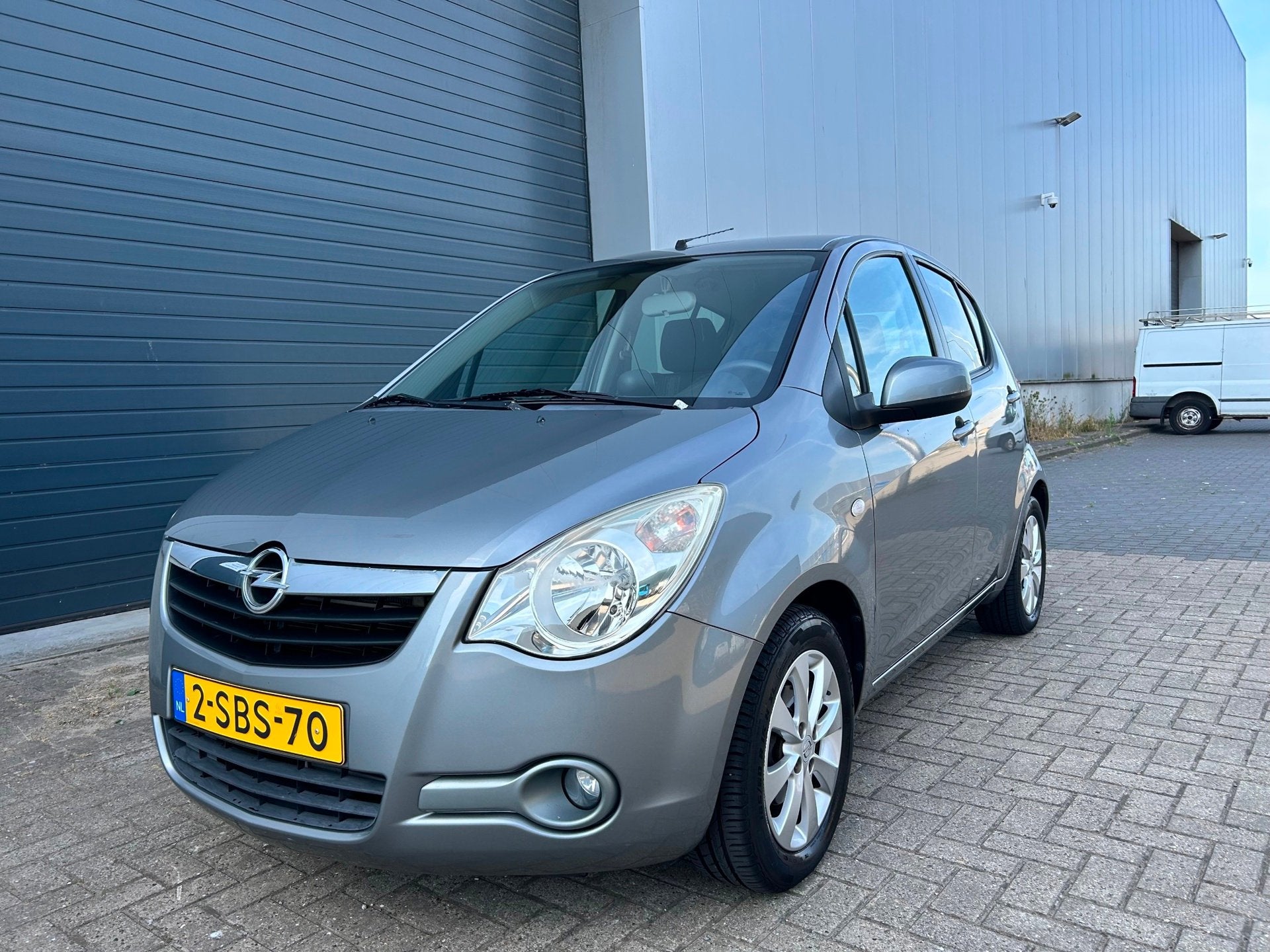 Opel Agila 1.0i Berlin AIRCO 26300KM! NAP 2013, Auto's, Opel, Voorwielaandrijving, Euro 5, Stof, Gebruikt
