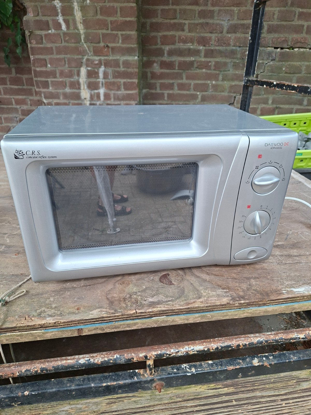 Daewoo Magnetron - Compact en Functioneel, Gebruikt, Minder dan 45 cm, Ophalen of Verzenden, Magnetron