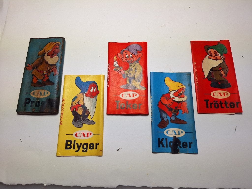 5x Walt Disney chocolade wikkels, rond 1970 gedrukt, Verzamelen, Verzenden, Gebruikt, Verpakking