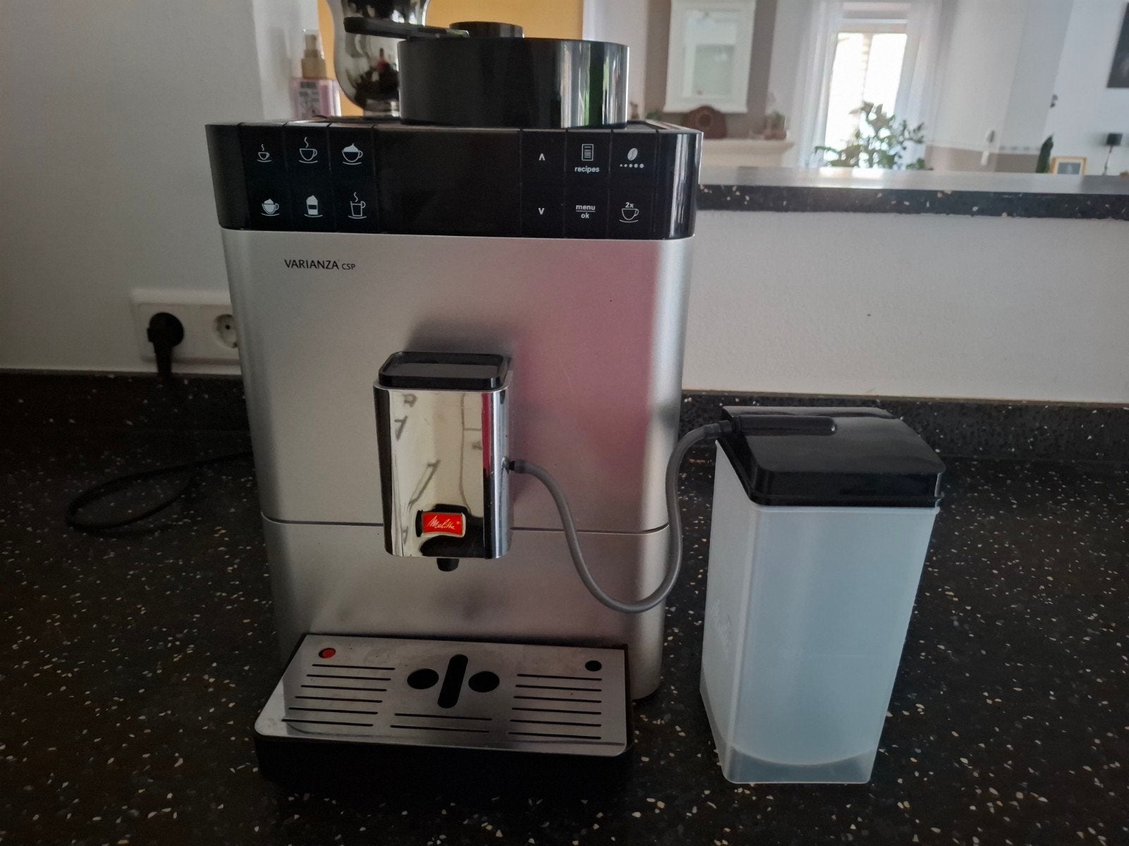 Melitta F57 0/101  RVS, Bonenkoffiezet apparaat, Ophalen, Zo goed als nieuw, Koffiemachine