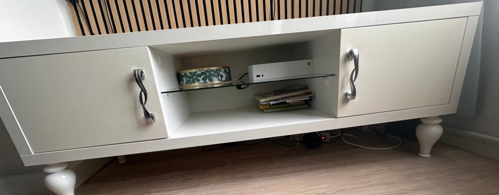 TV kast, Huis en Inrichting, Gebruikt, 150 tot 200 cm, Ophalen of Verzenden, Minder dan 100 cm
