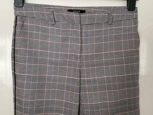 Nikkie pantalon maat 34/36[v], Overige kleuren, Ophalen of Verzenden, Zo goed als nieuw, Maat 36 (S)