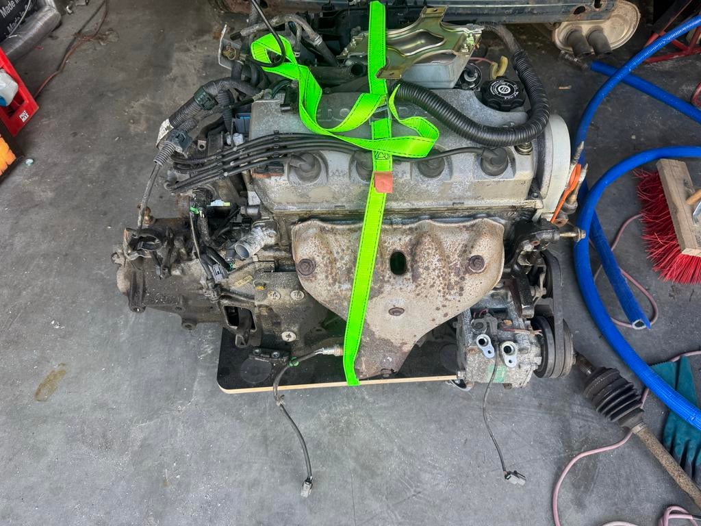 Honda D16B6 Motor met Bak, Auto-onderdelen, Motor en Toebehoren, Honda, Gebruikt, Ophalen