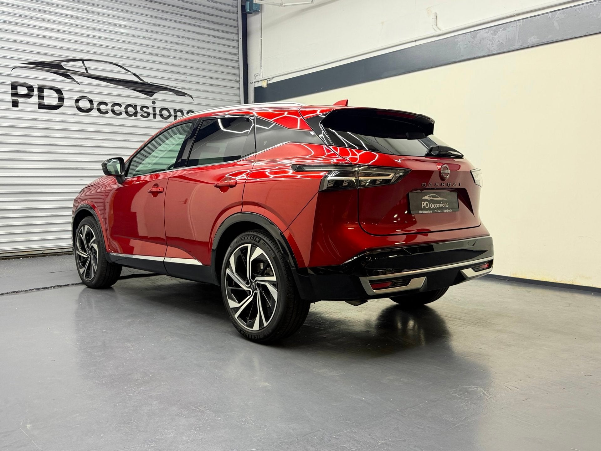 Nissan Qashqai 1.3 MHEV Xtronic Tekna Plus - Panorama - (360, Auto's, Nissan, Gebruikt, Zwart, 4 cilinders, Origineel Nederlands