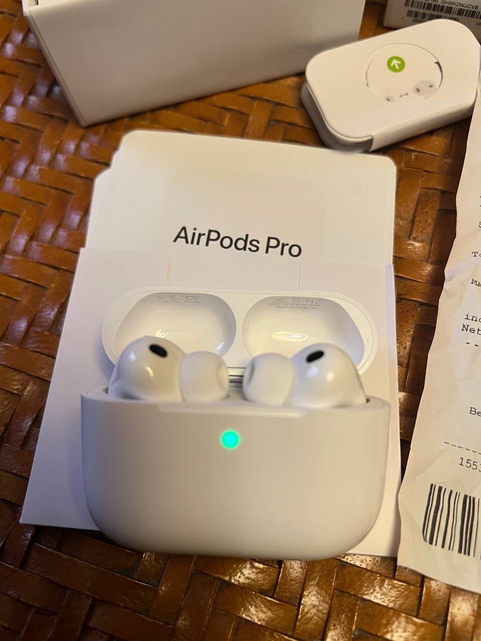 AirPods Pro 3 met aankoopbon en garantie, Ophalen of Verzenden, Nieuw, Bluetooth
