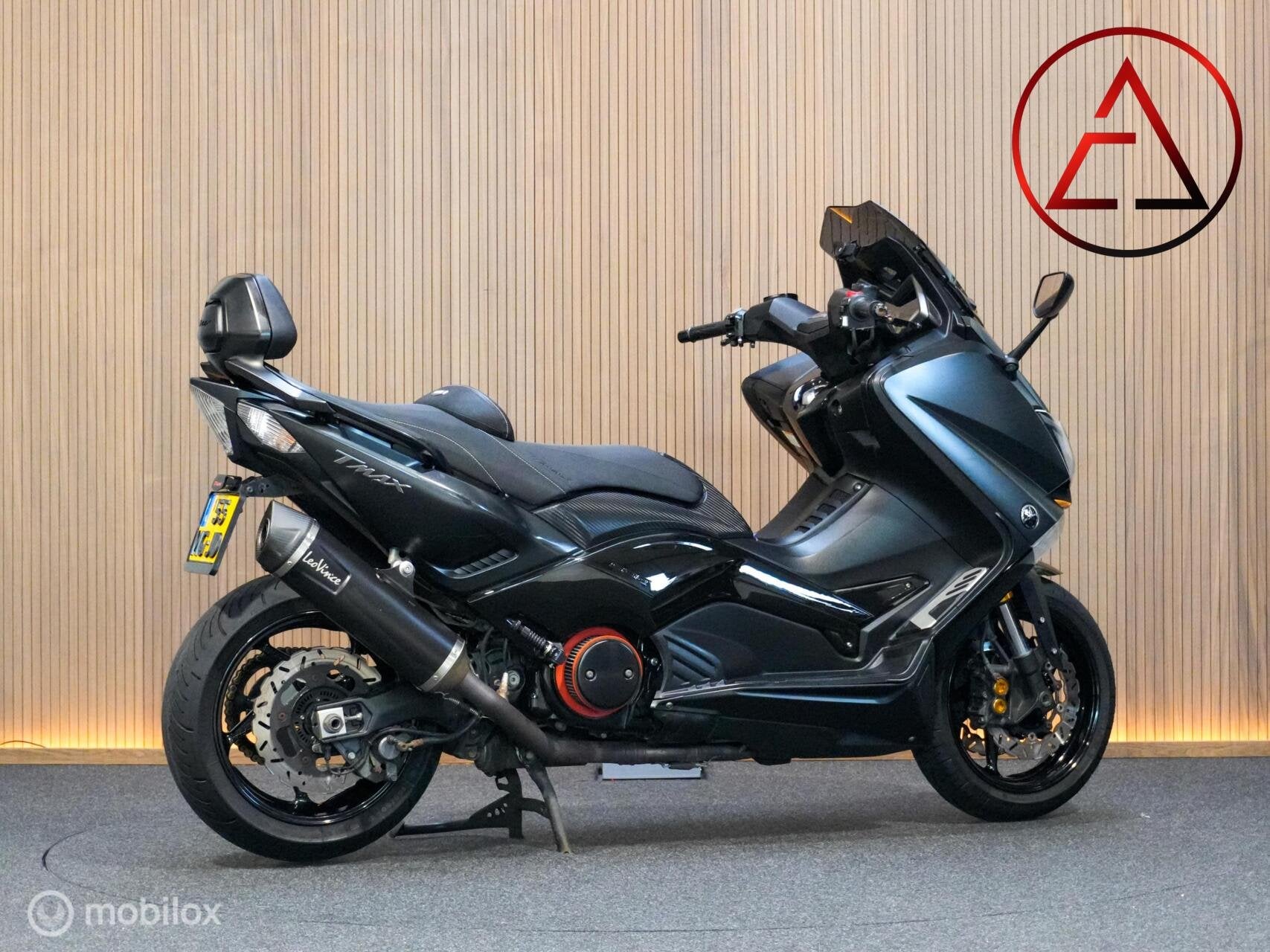 Yamaha TMAX 530 Iron Max ABS 2016 - LeoVince - Chain drive, Info@yamaha.nl, 3225LD, Bedrijf, Yamaha