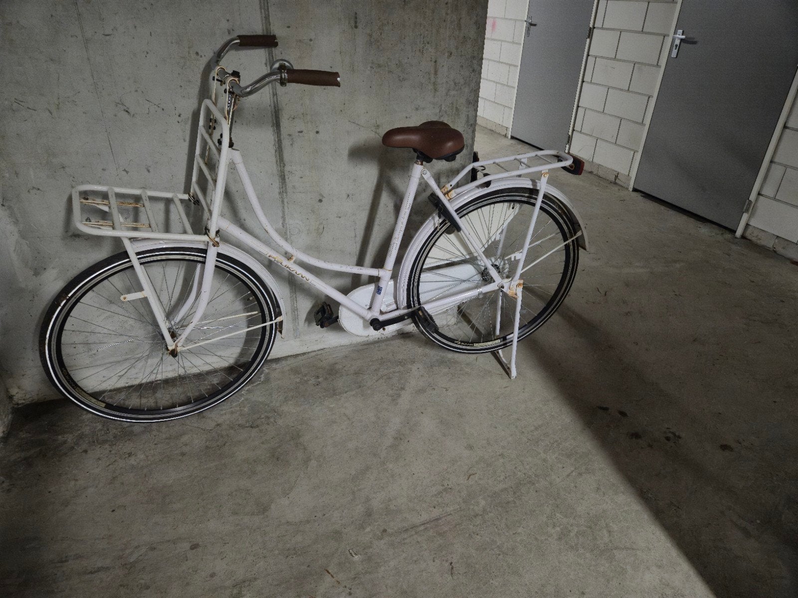 Witte Dames fiets 26 inch. OPKNAPPER!, 53 tot 56 cm, Ophalen, Gebruikt, Pelikaan
