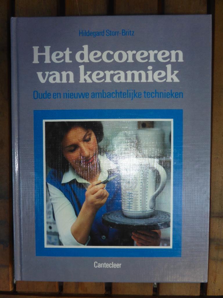 Het decoreren van keramiek, Boeken, Ophalen of Verzenden, Zo goed als nieuw, Overige onderwerpen
