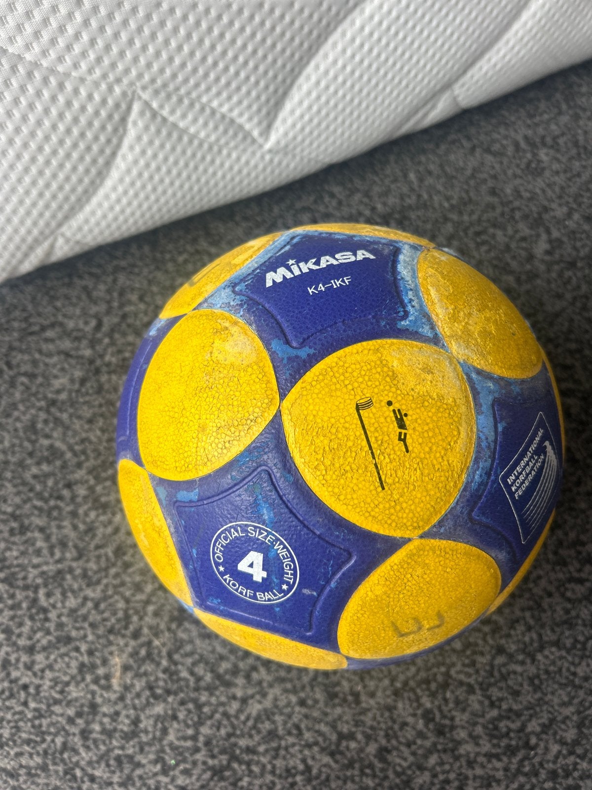 Mikasa Korfbal K4-IKF - Maat 4, Ophalen of Verzenden, Gebruikt
